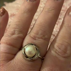 Pearl ring
